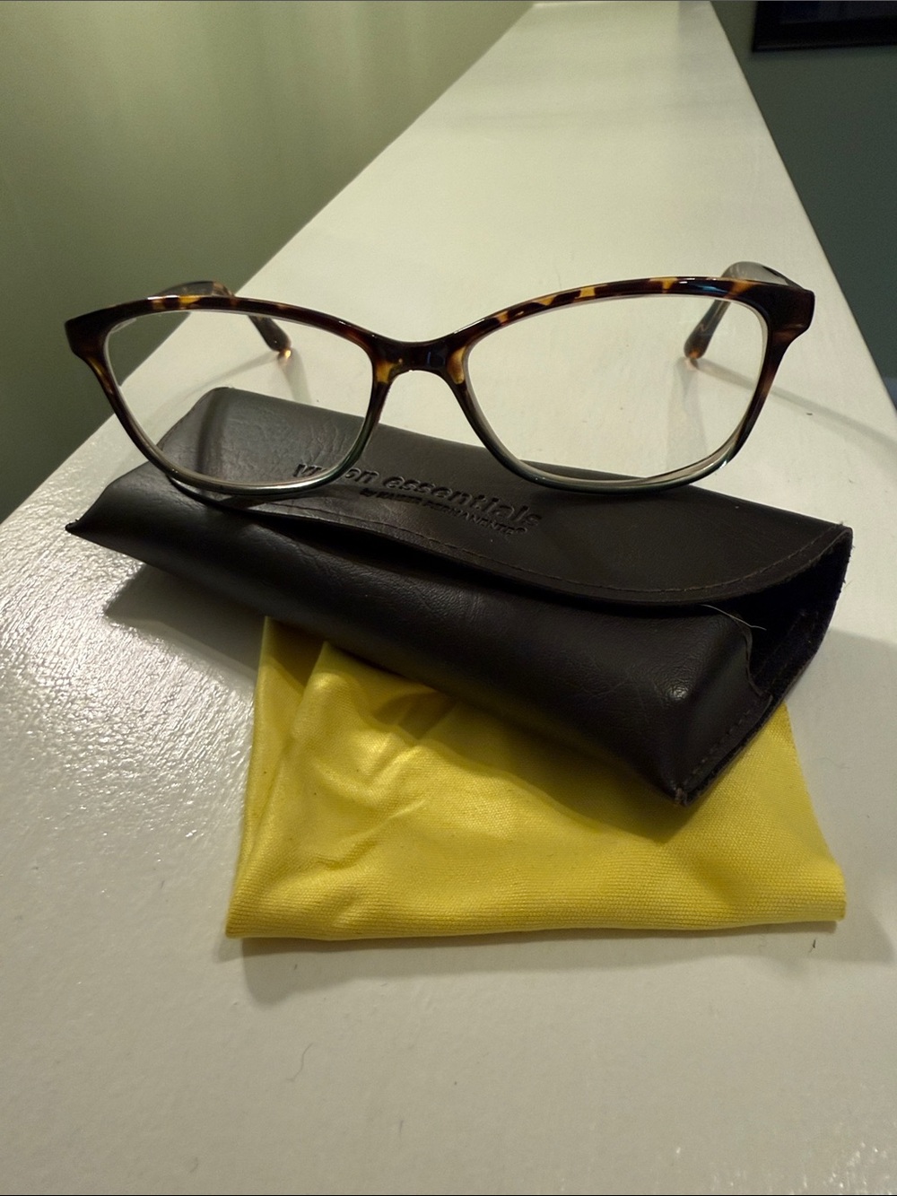 Tortoiseshell Women's Cat-Eye Prescription Glasses